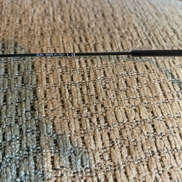 Ray-Ban Aviators - Picture 10 of 12